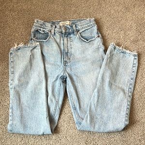 Abercrombie and Fitch 90s straight ultra high rise jeans
